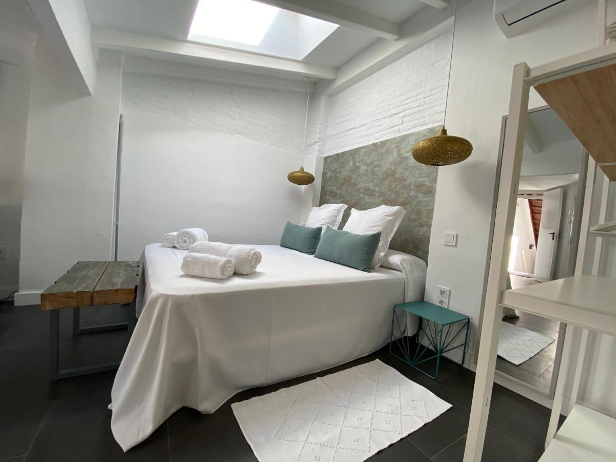 Atico Suite Con Terraza Totalmente Privada En Pleno Centro Historico De Sevilla Exterior foto